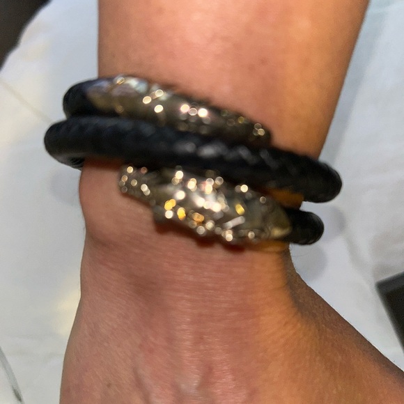 John Hardy Legends Naga Leather Coil Bracelet - Picture 11 of 15